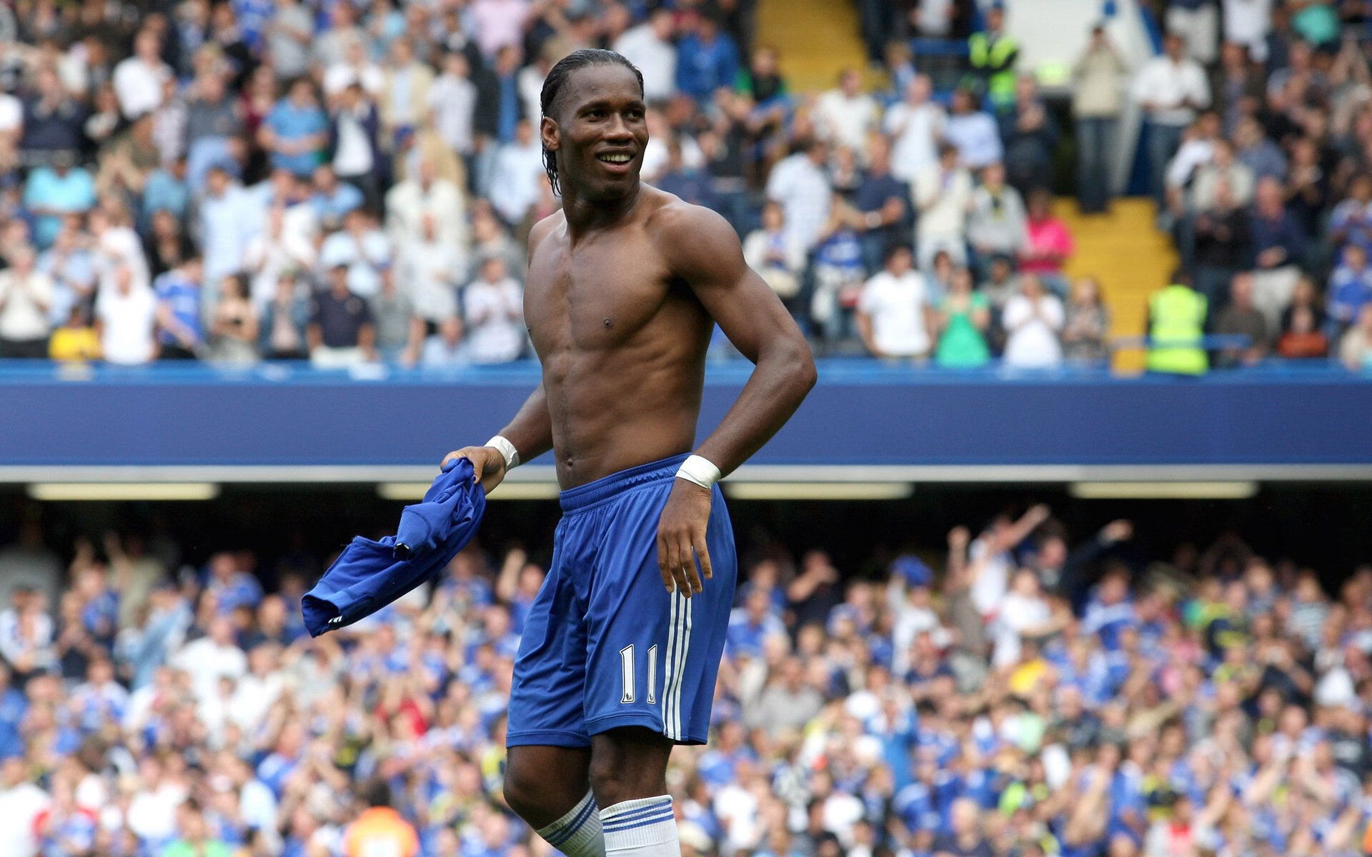 F1新赛季揭幕战之夜,乔治·拉塞尔如何成为硬仗之王?