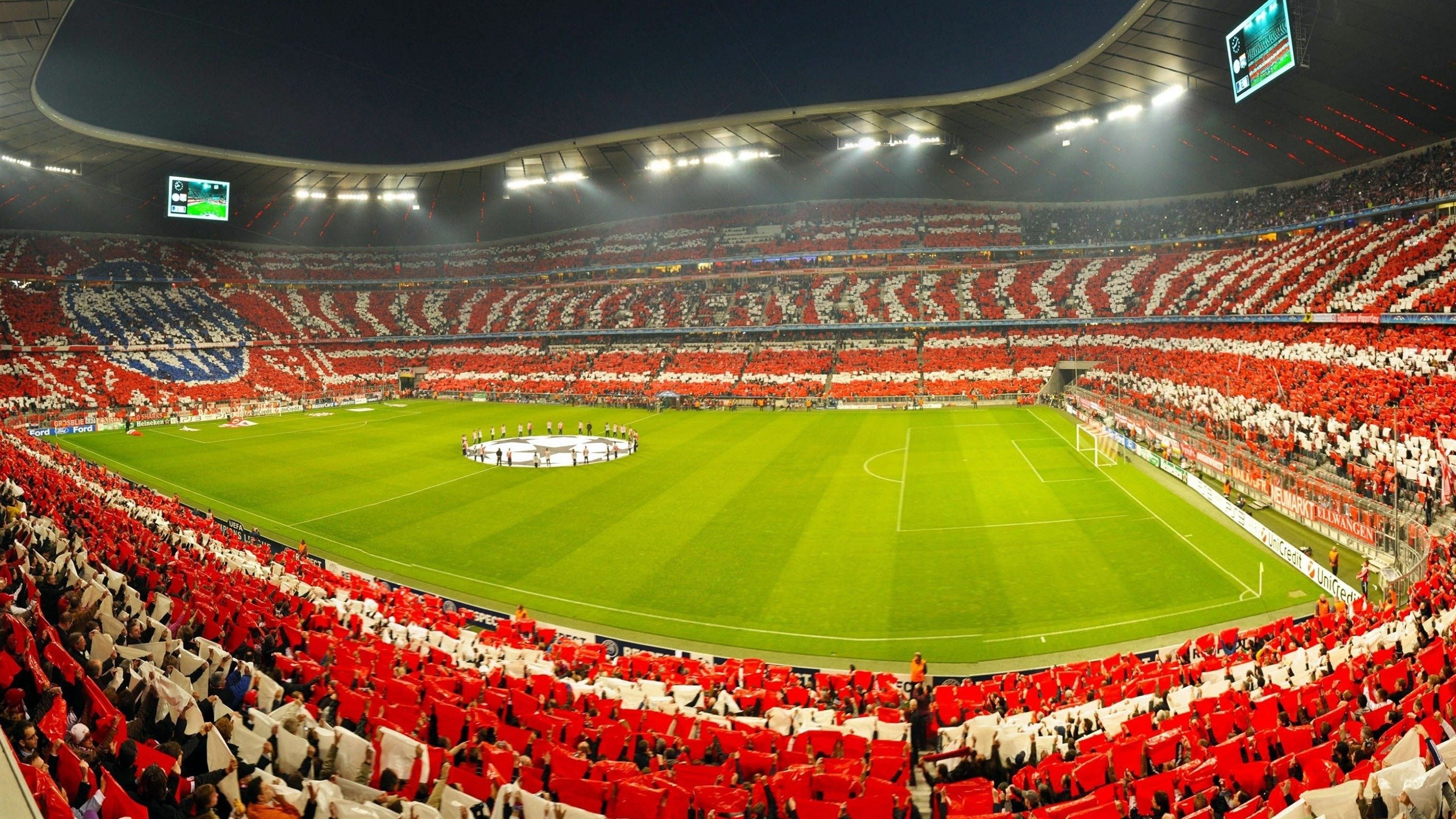 开云体育下载-F1新赛季揭幕战之夜,班凯罗全程高能输出,当篮球新星与速度之夜交相辉映